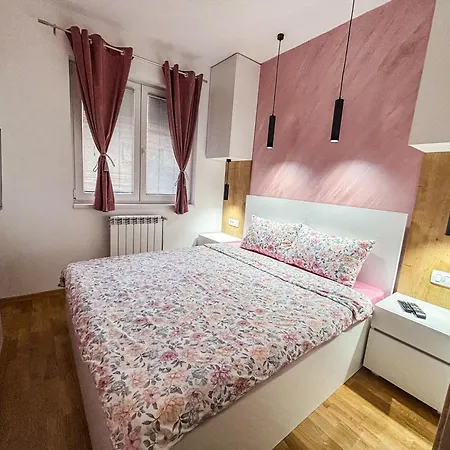 Aura Lux Daire Üsküp