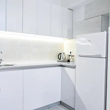 Aura Lux * Üsküp