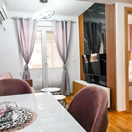 Aura Lux Daire Üsküp
